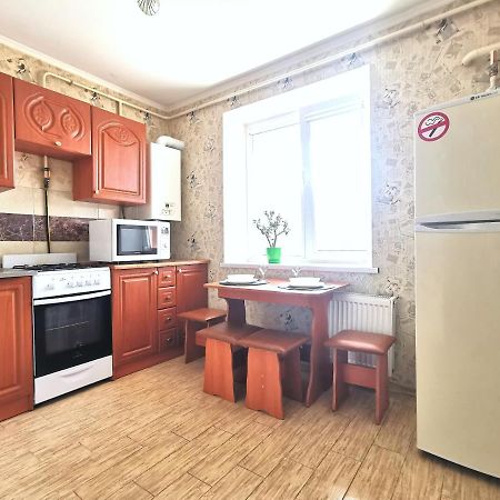 Kakadu Apartments Суми Екстериор снимка