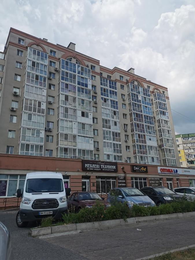Kakadu Apartments Суми Екстериор снимка